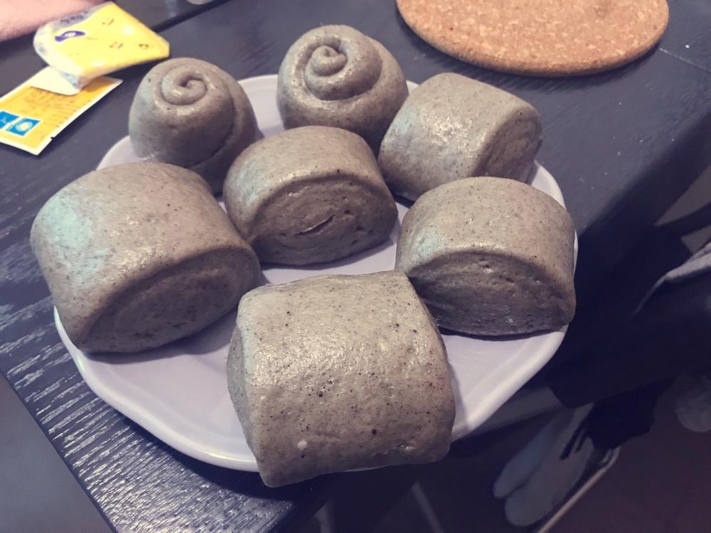 奶香黑芝麻刀切馒头