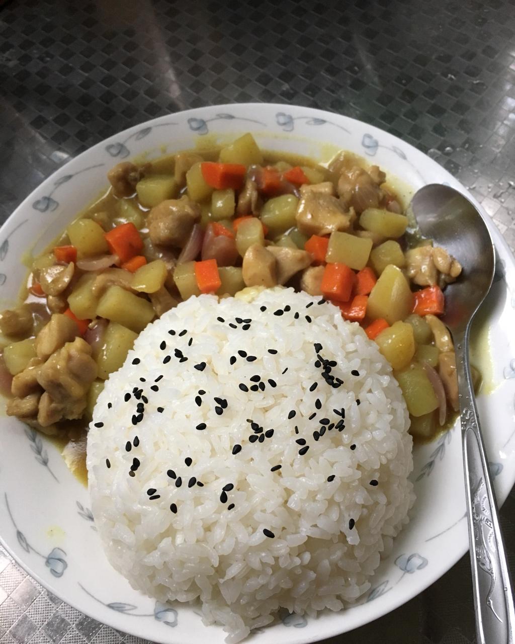 咖喱鸡肉饭