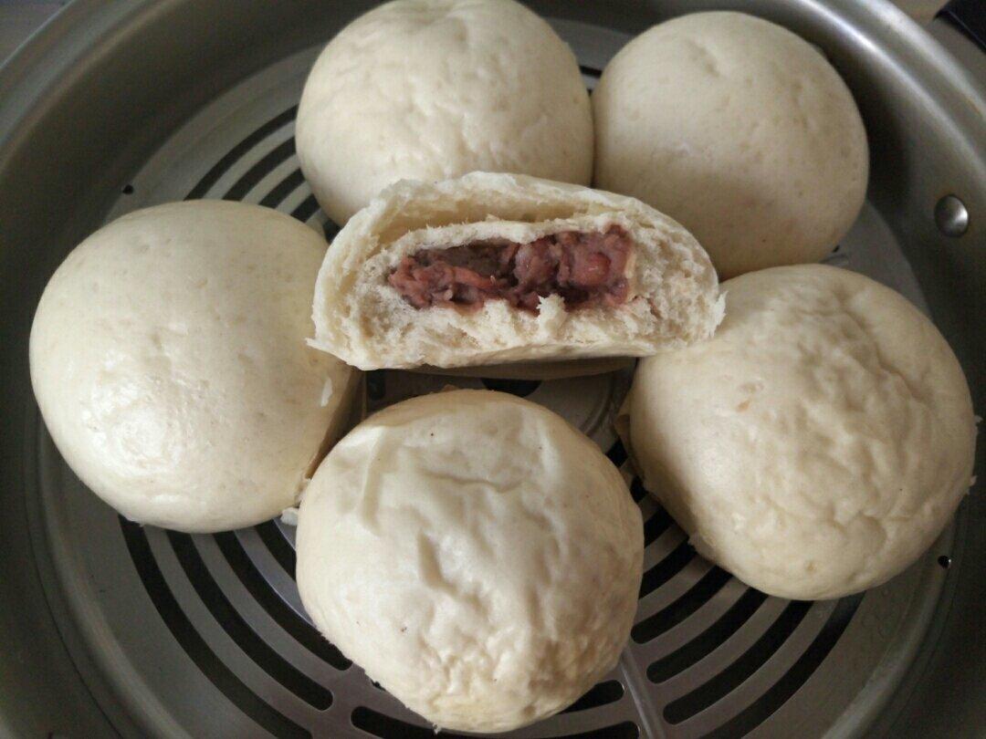 烤羊排土豆做的小豆包