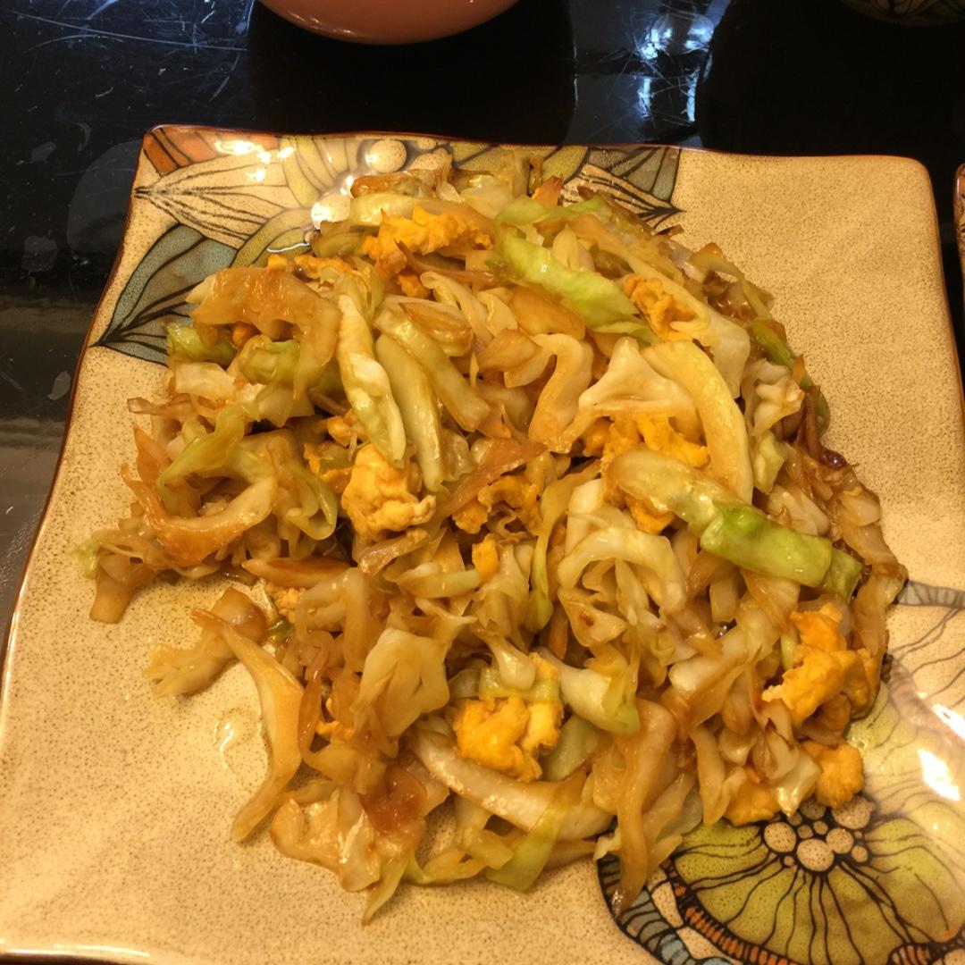 包菜粉丝炒鸡蛋