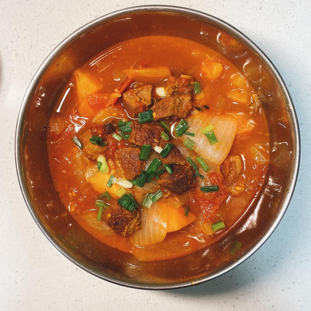 番茄土豆炖牛腩