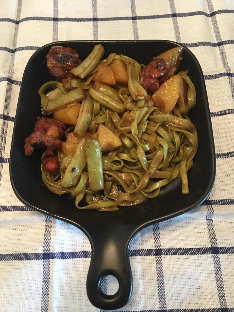 豆角焖面