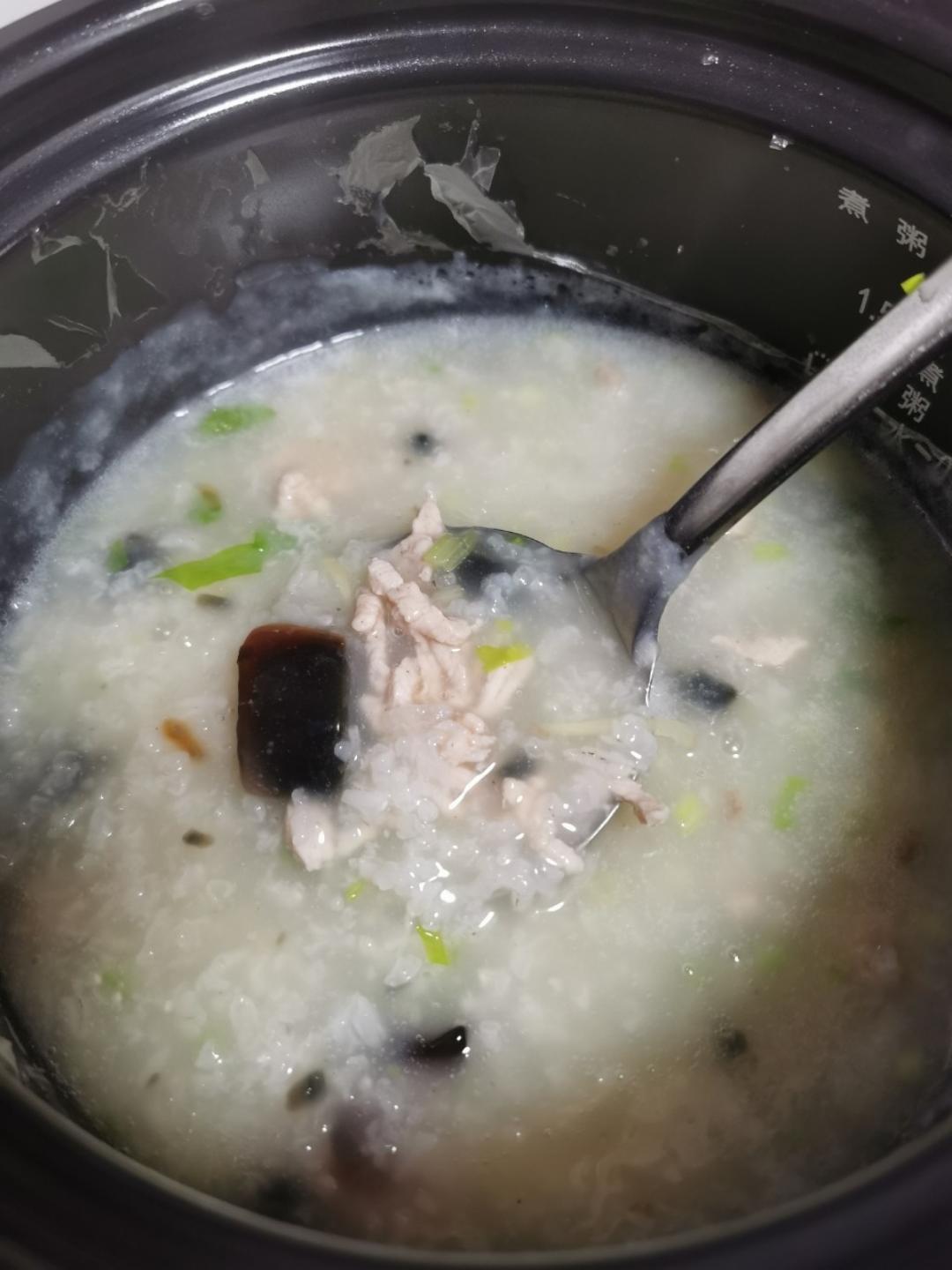 十五分钟快手之香滑皮蛋瘦肉粥(附五分钟电饭煲电压力锅更快捷方法)