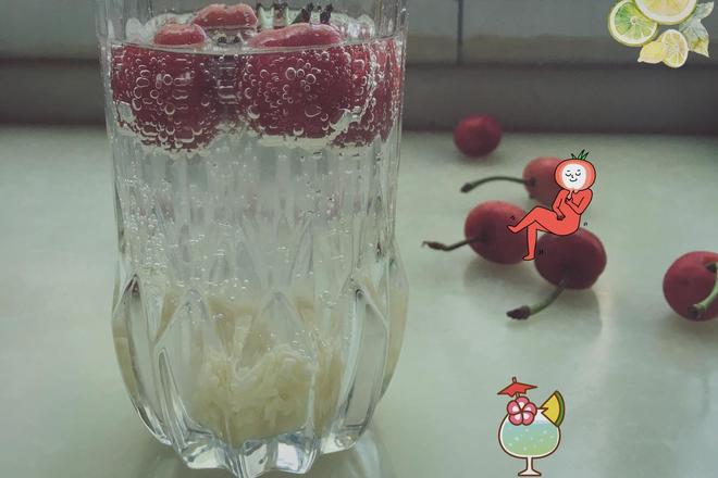 樱桃🍒味加米酒的雪碧的做法