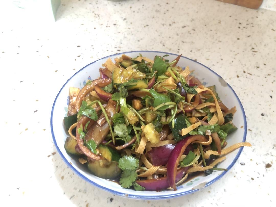 凉拌千张（豆腐皮）