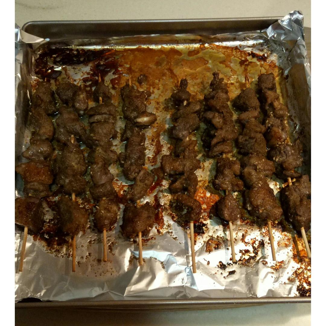 在家也能吃烤羊肉——孜然烤羊肉串