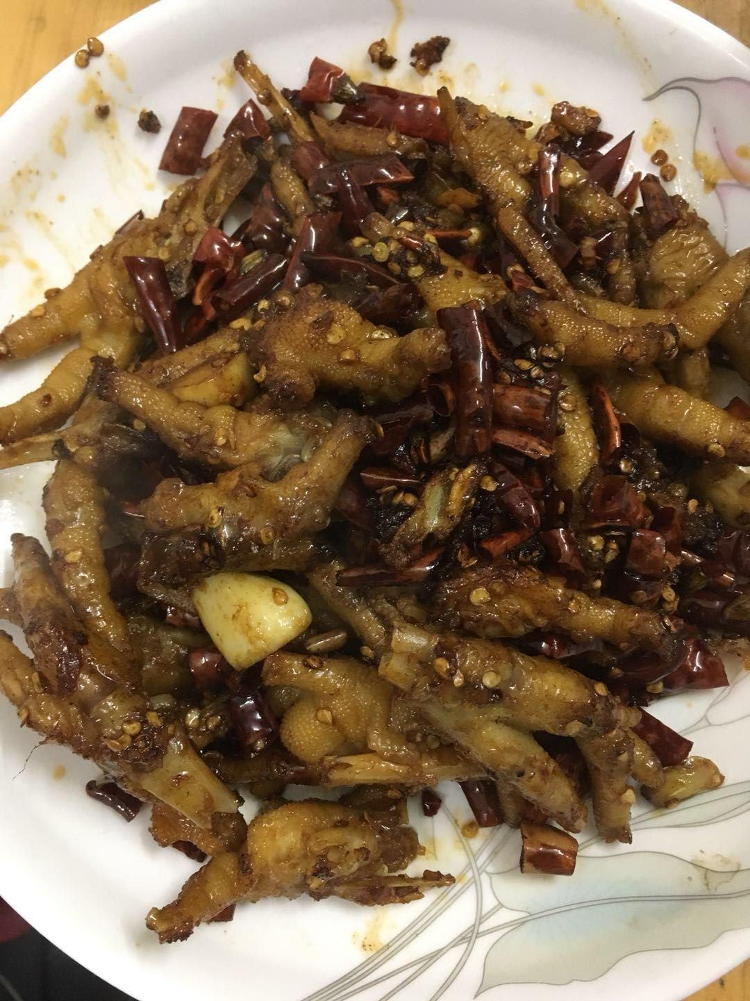 红烧鸡爪