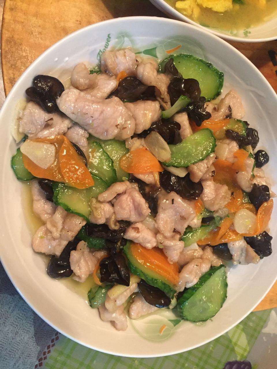 乐罗西尼章做的滑溜里脊