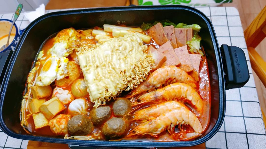 韩式部队火锅