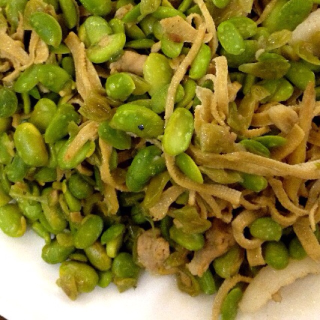 炒毛豆丝瓜