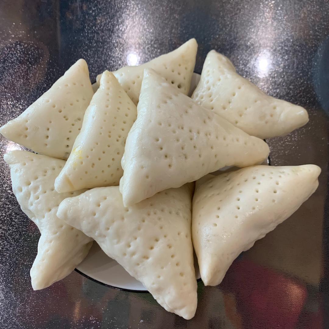 树叶豆沙馒头