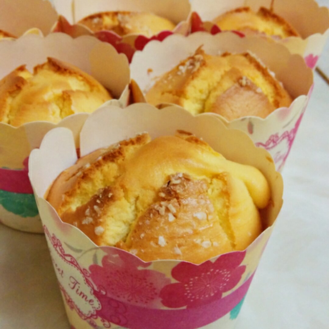 不会回缩的纸杯蛋糕