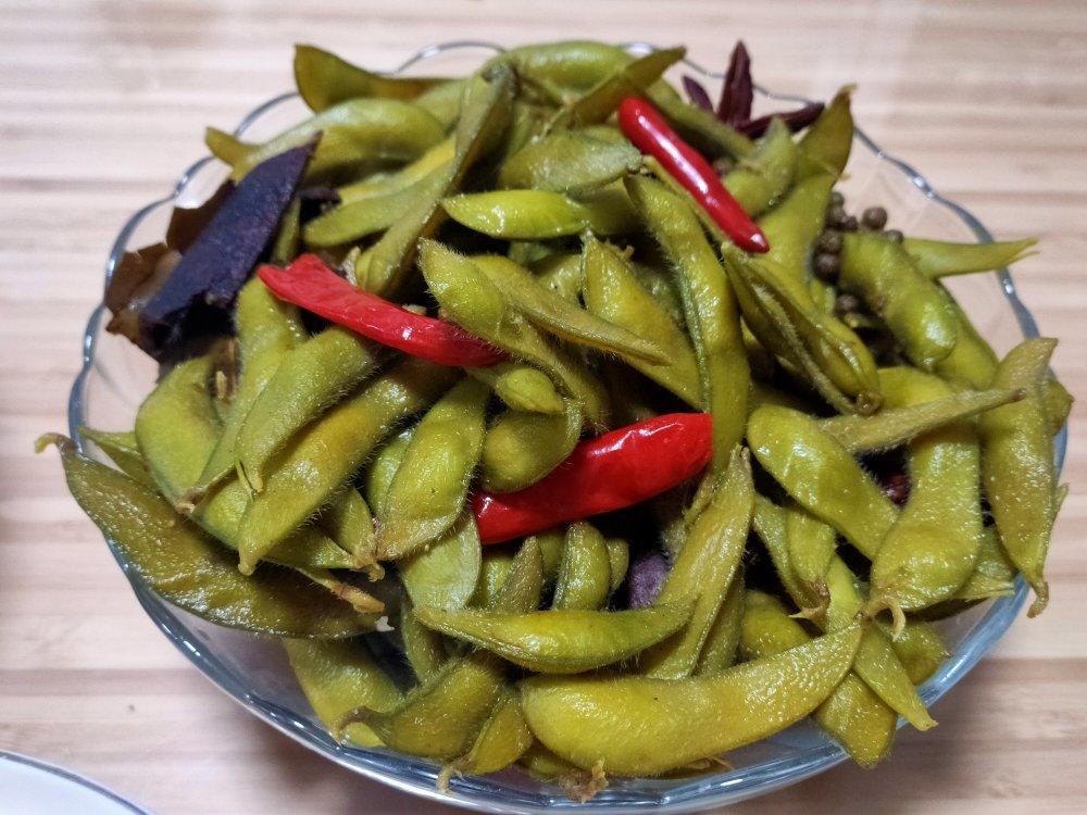 厨师长教你一道小吃：“盐水毛豆”的家常做法，好吃的停不下来