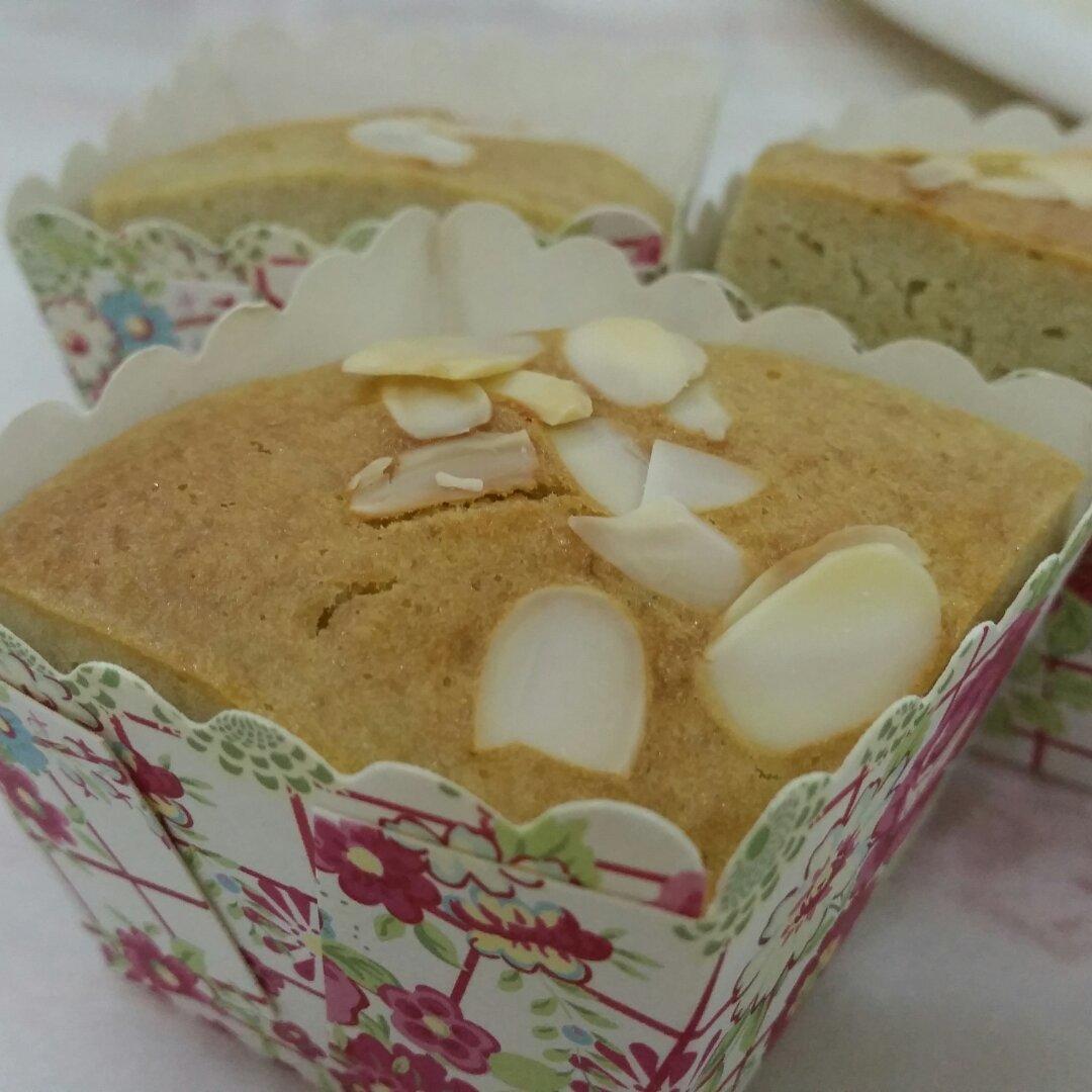 快手香蕉纸杯蛋糕