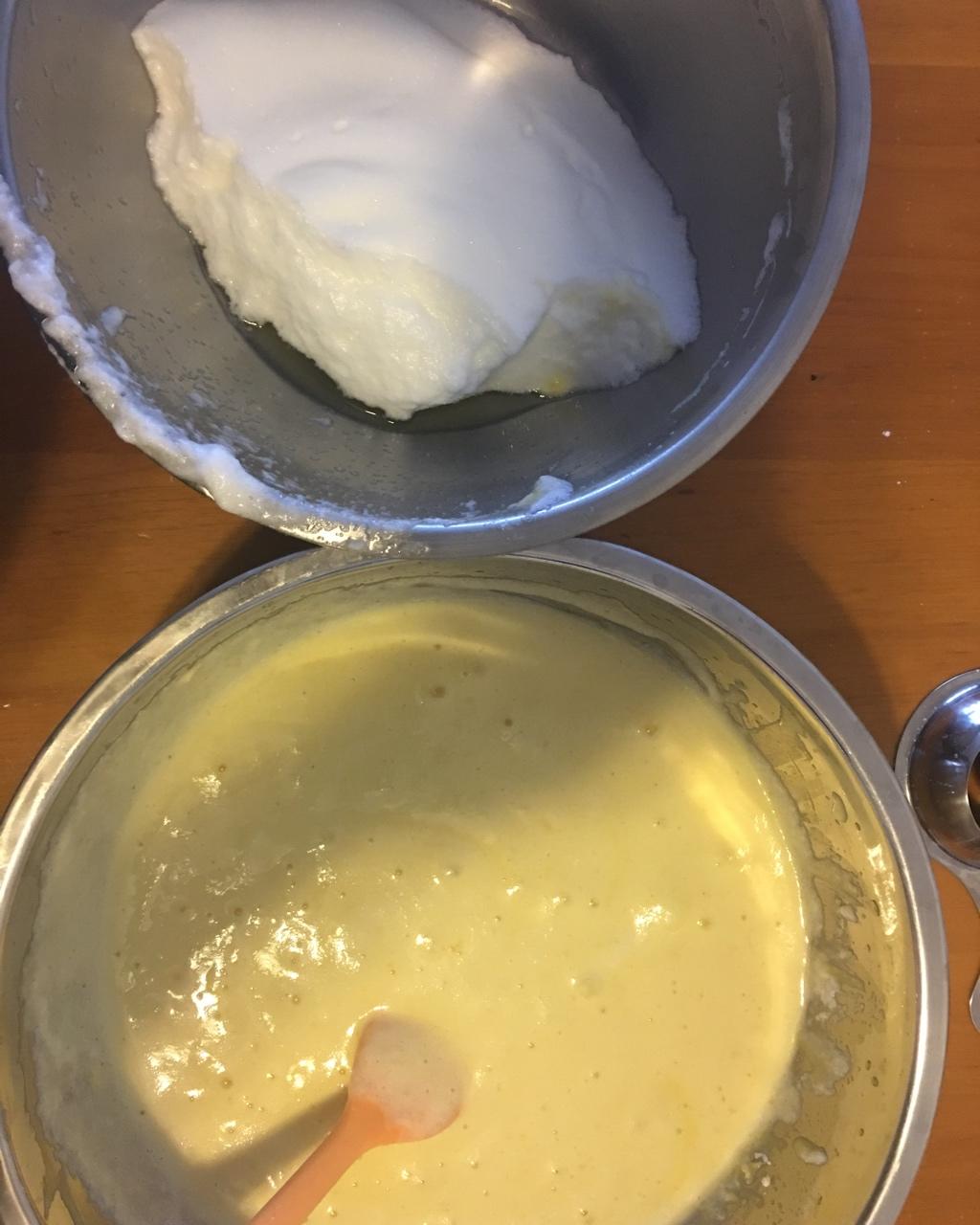 烤箱做蛋糕（戚风蛋糕的做法）