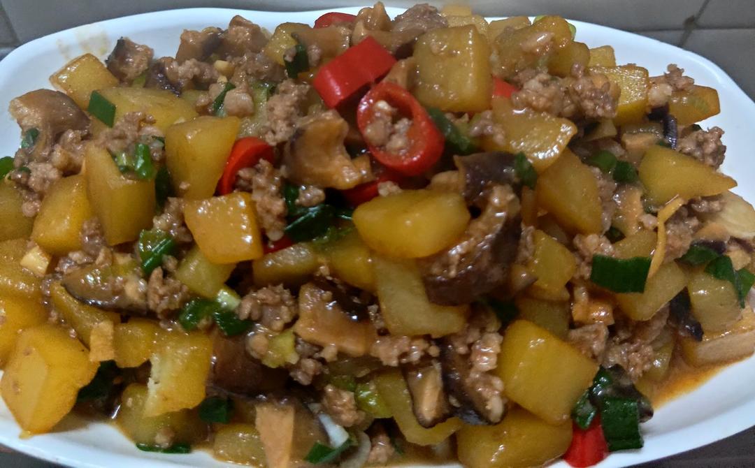 ㊙️香菇土豆肉沫拌饭❗️比外卖还好吃