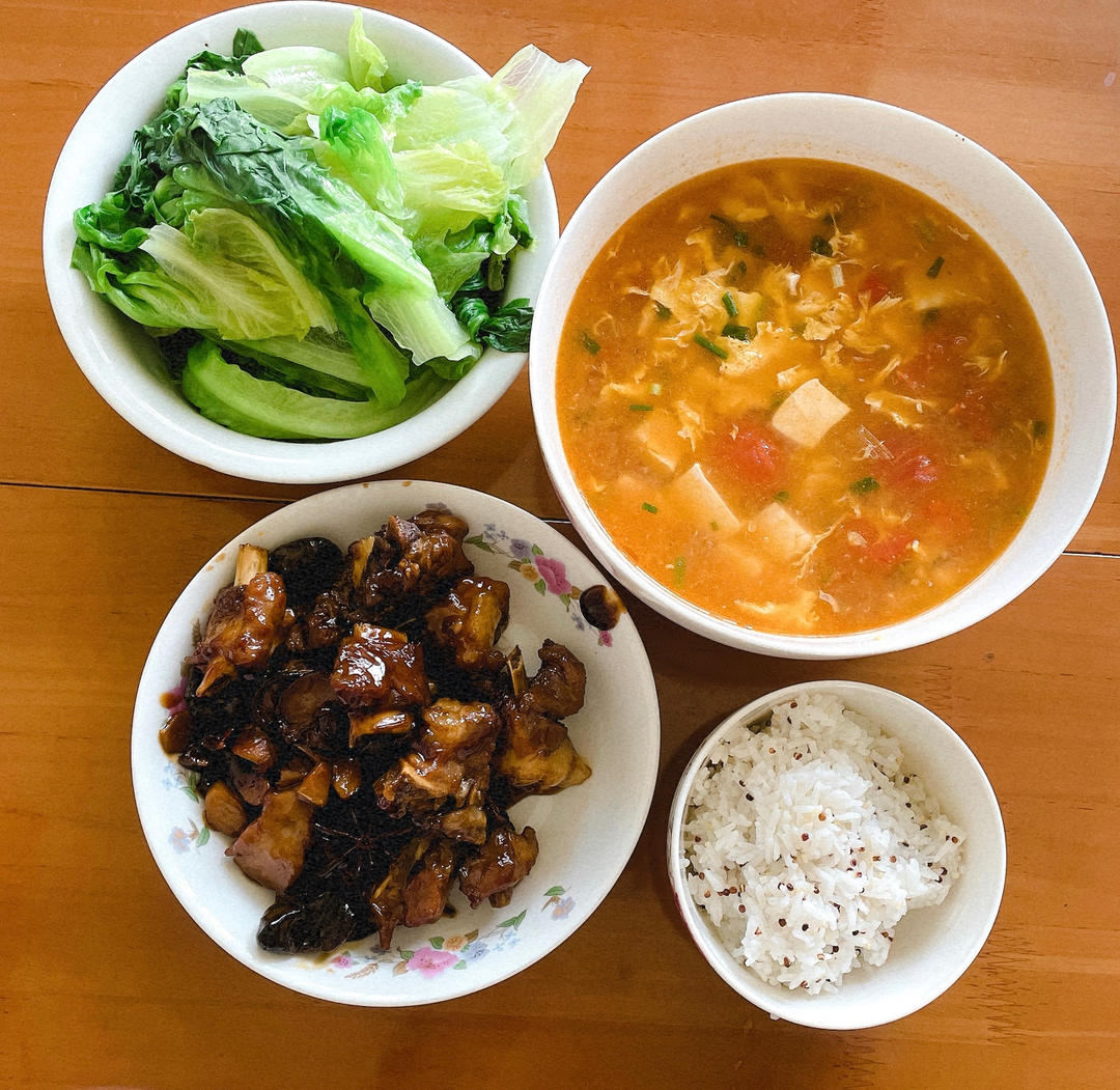 香菇比肉还好吃的红烧香菇排骨！