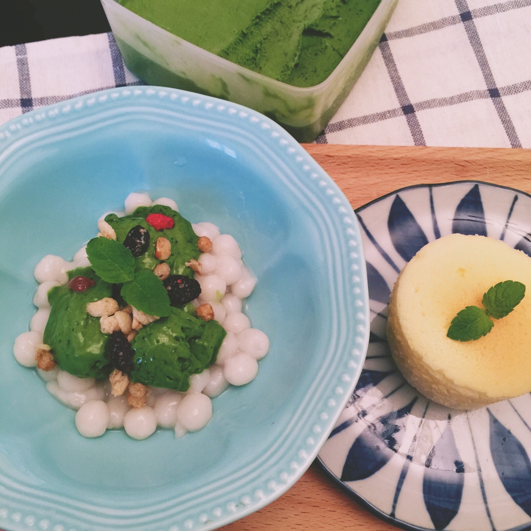 浓醇抹茶冰淇淋