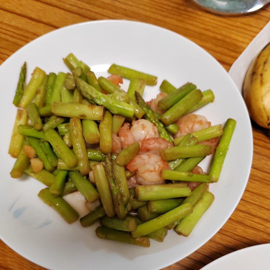 清炒芦笋虾仁