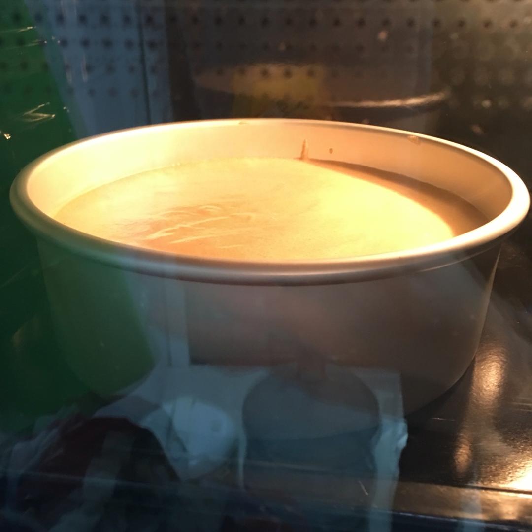 烤箱做蛋糕（戚风蛋糕的做法）