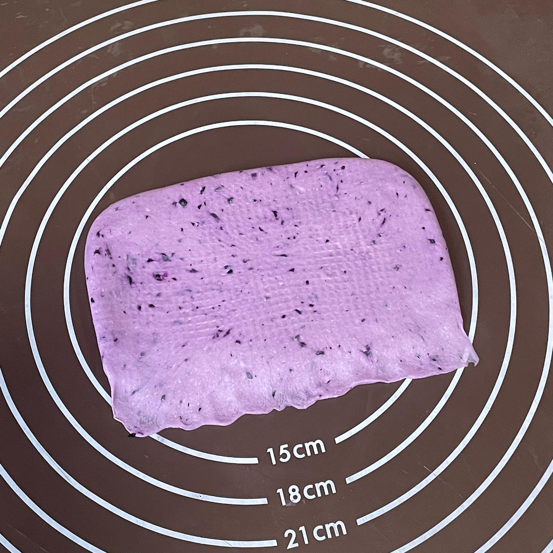 春日蓝莓贝果的做法 步骤3