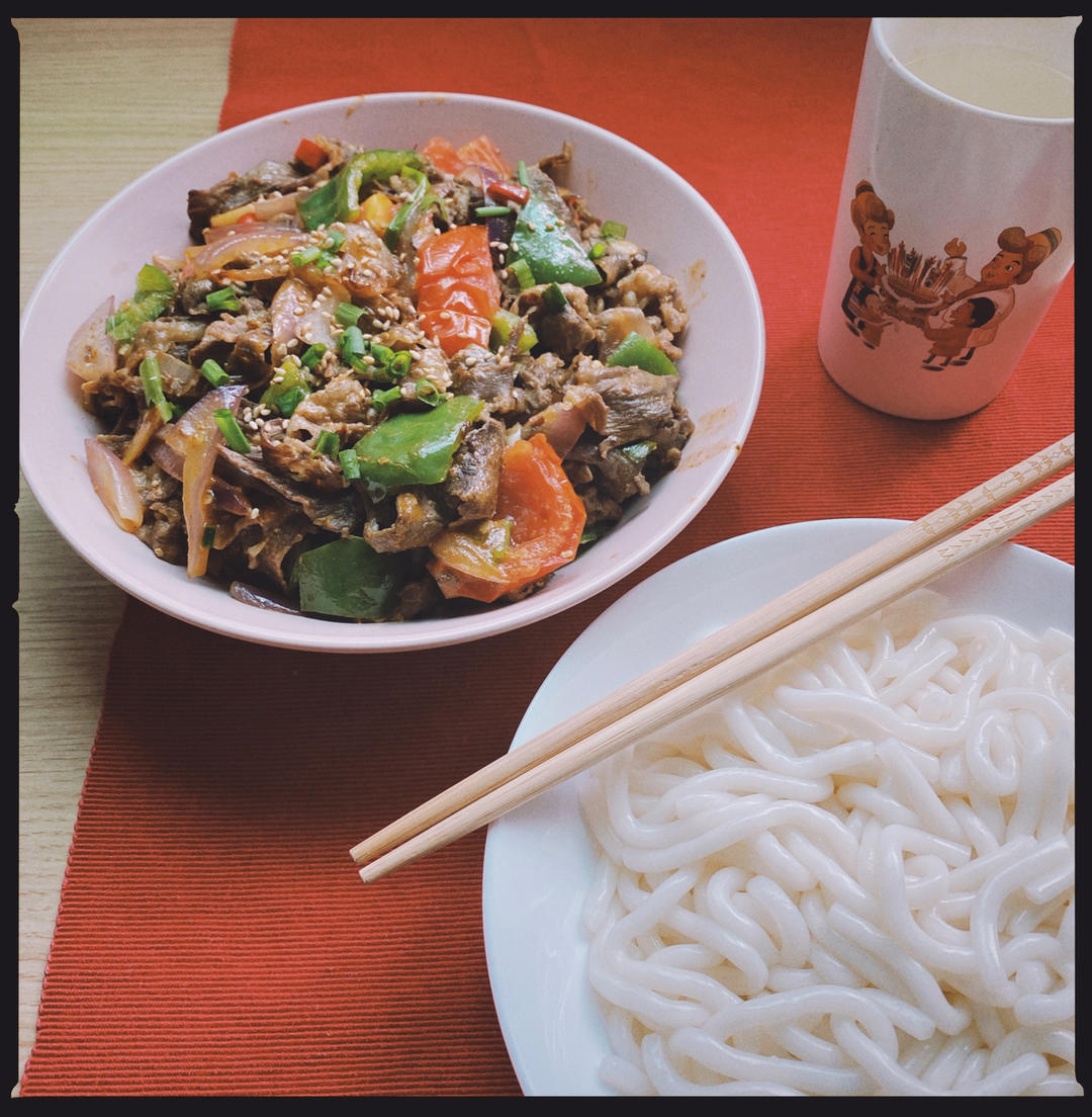 过油肉/新疆拉条子/新疆拌面/过油肉拌面（附过油肉炒制方法）