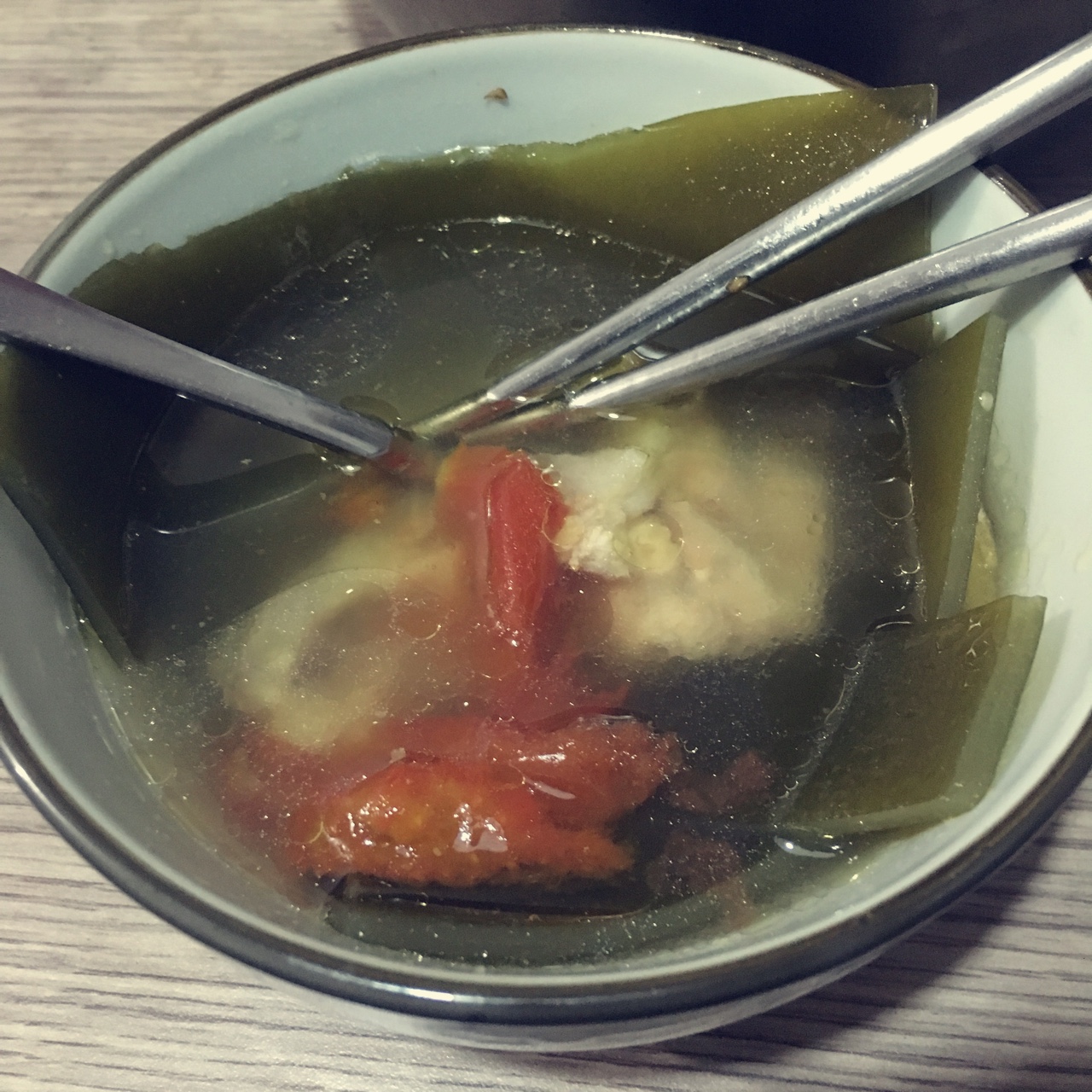 海带排骨汤