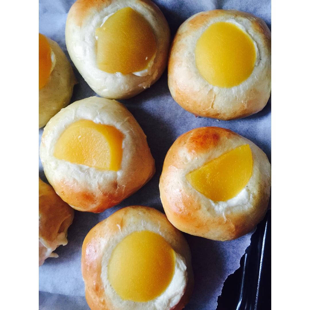 guoguo117204做的黄桃乳酪面包