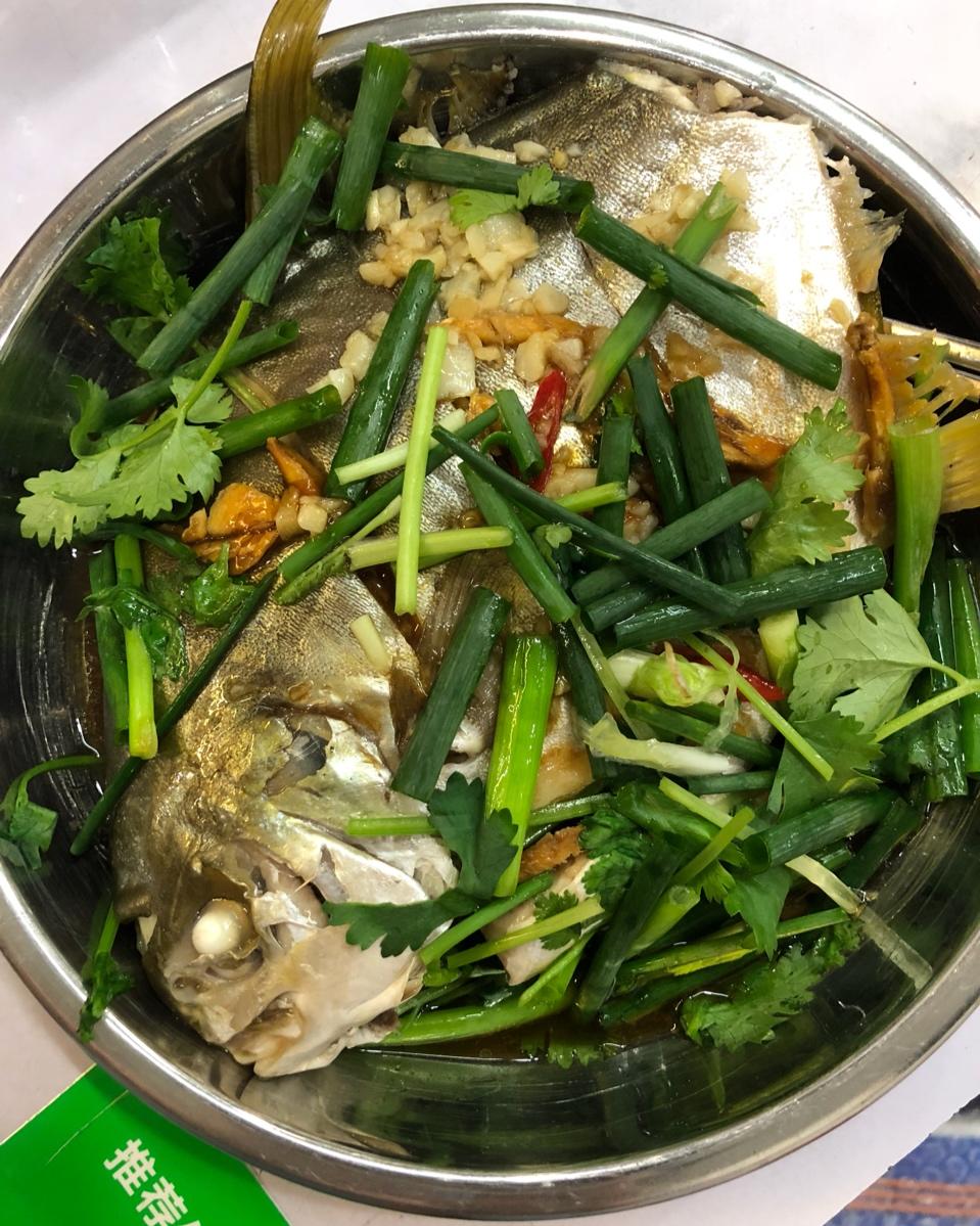清蒸金鲳鱼