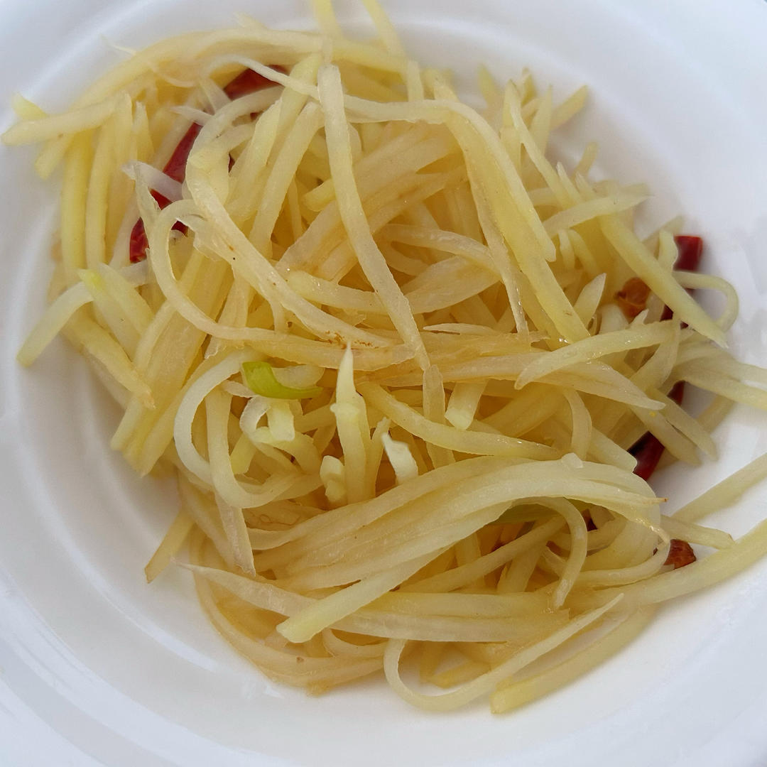 酸辣土豆丝的家常做法 超级下饭
