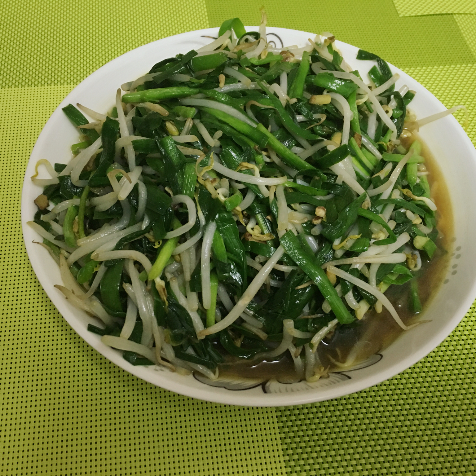 韭菜炒豆芽