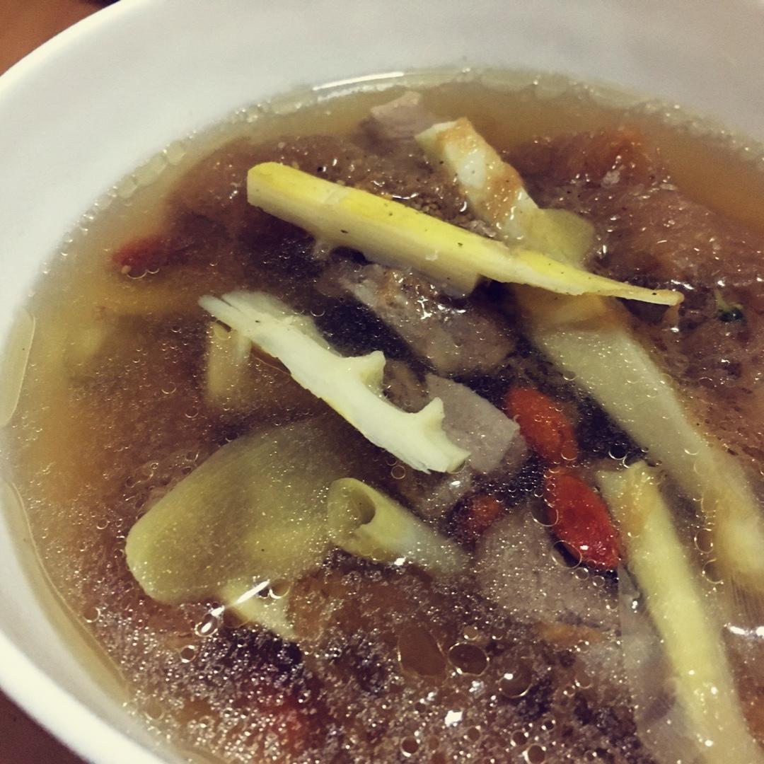 竹笋老鸭煲