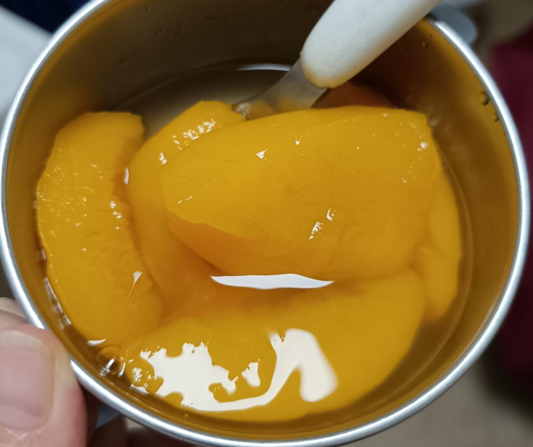 黄桃罐头