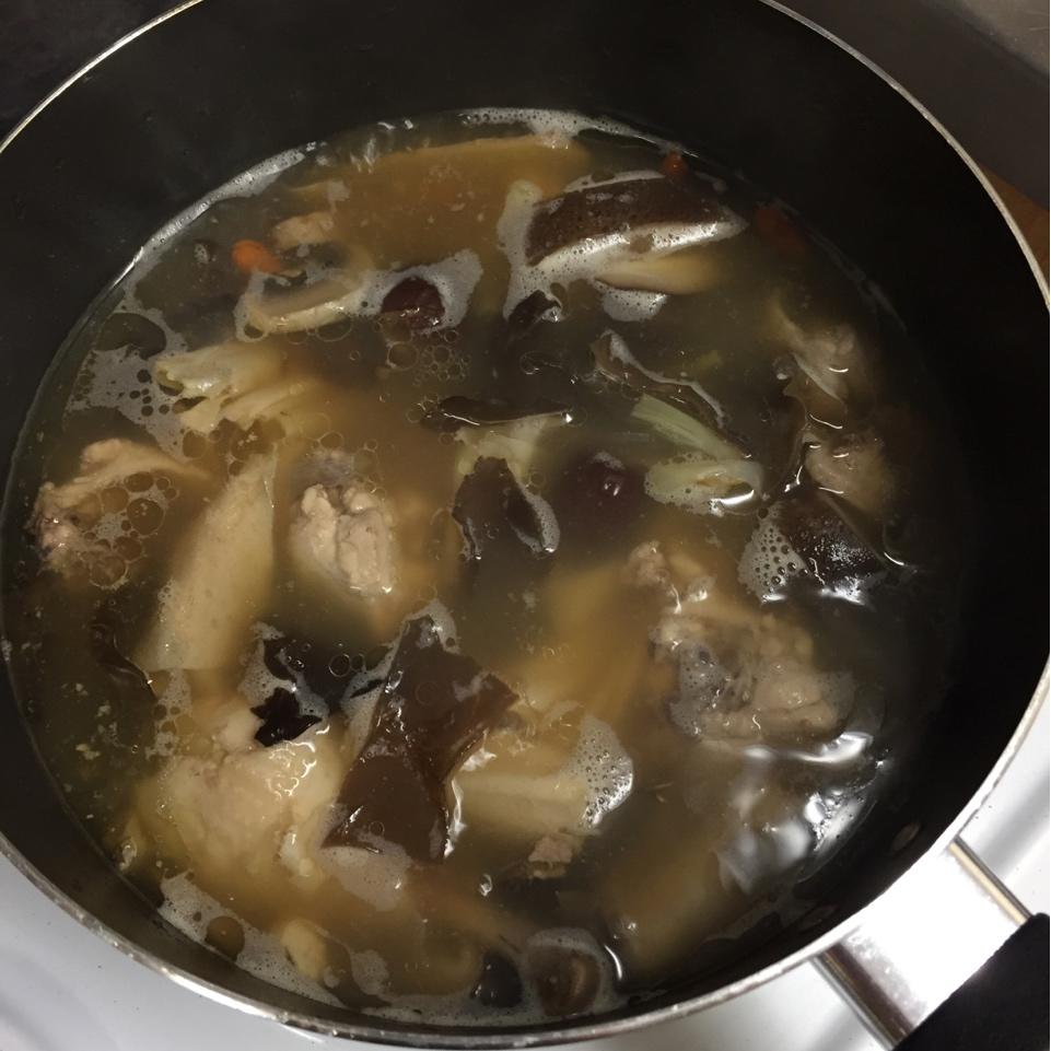 香菇鸡汤