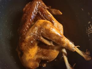 秘制焗盐烤鸡(电饭锅版)的做法 步骤13