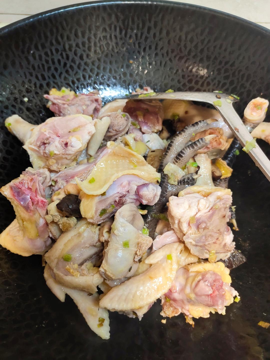 黄焖鸡