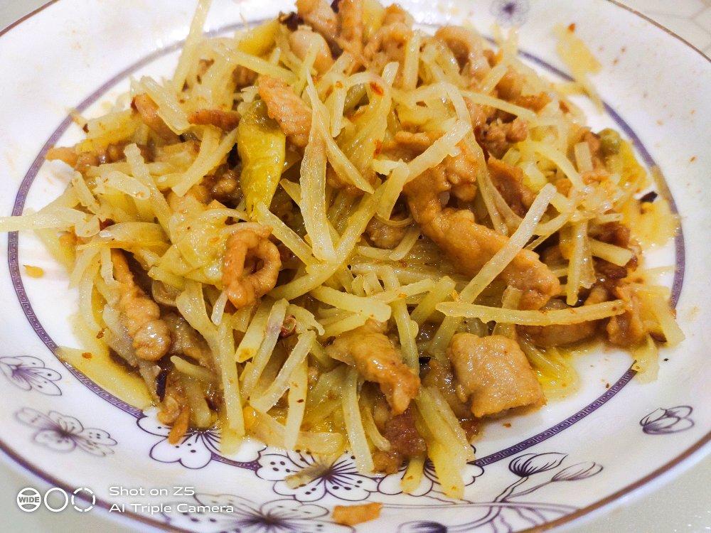 土豆炒肉丝