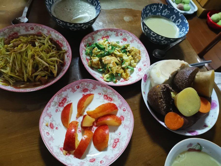 红枣小米粥