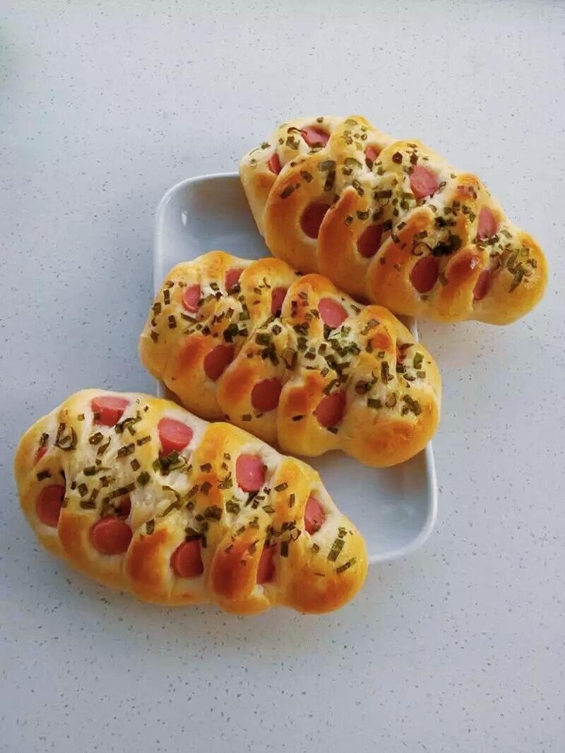 香葱芝麻火腿包