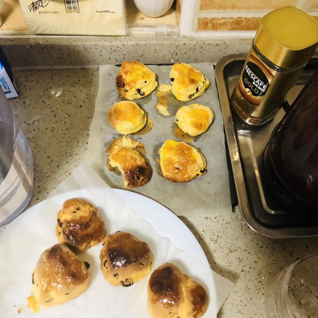 不用醒面，一次成功的葡萄干司康，好吃到爆