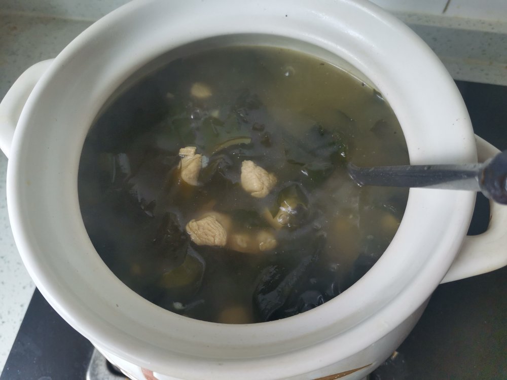 简单好喝的韩式海带汤