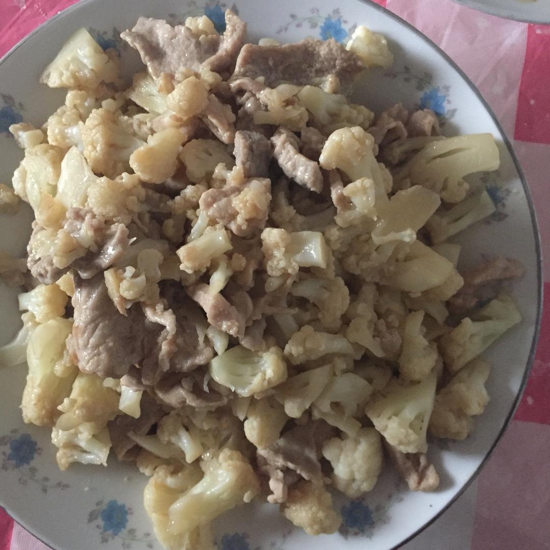 花菜炒肉片