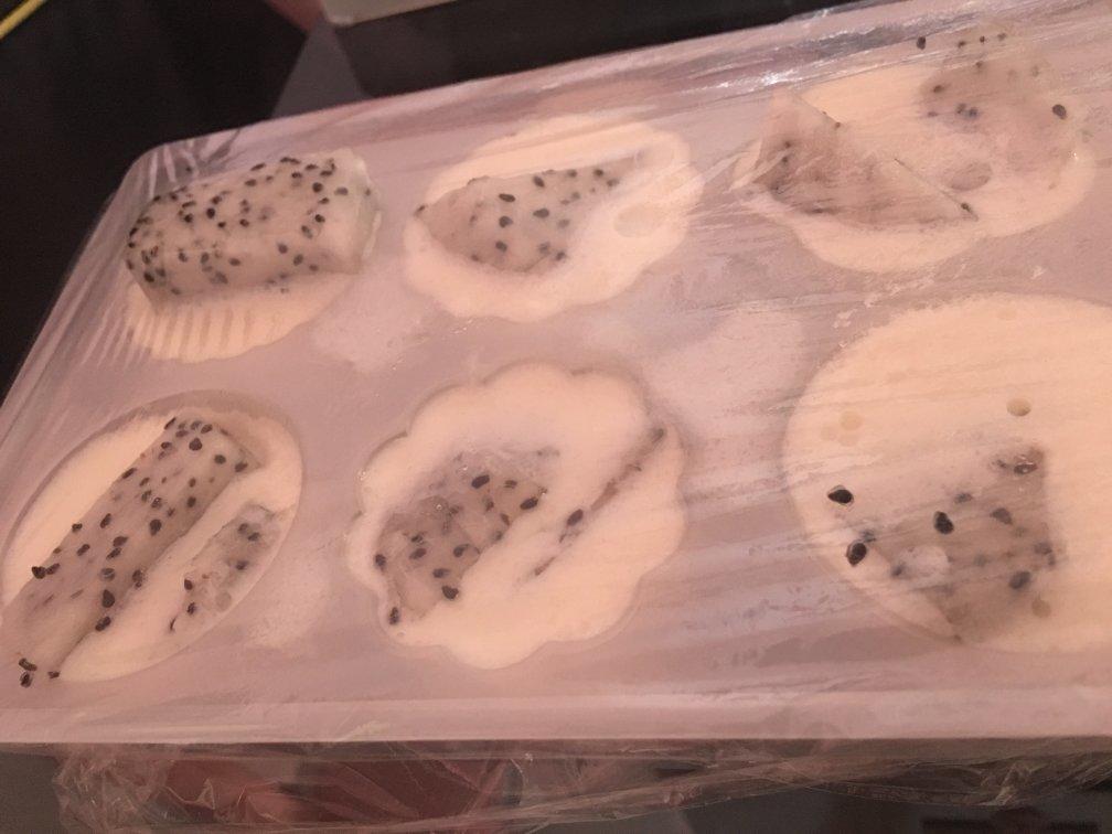 你要的白凉粉果冻 | 这里都有