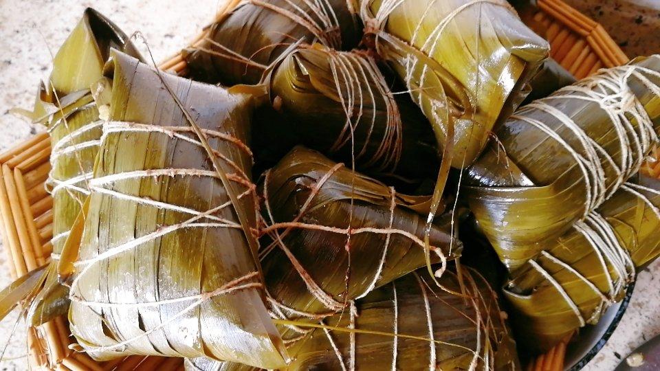 好吃到飞起的肉粽子