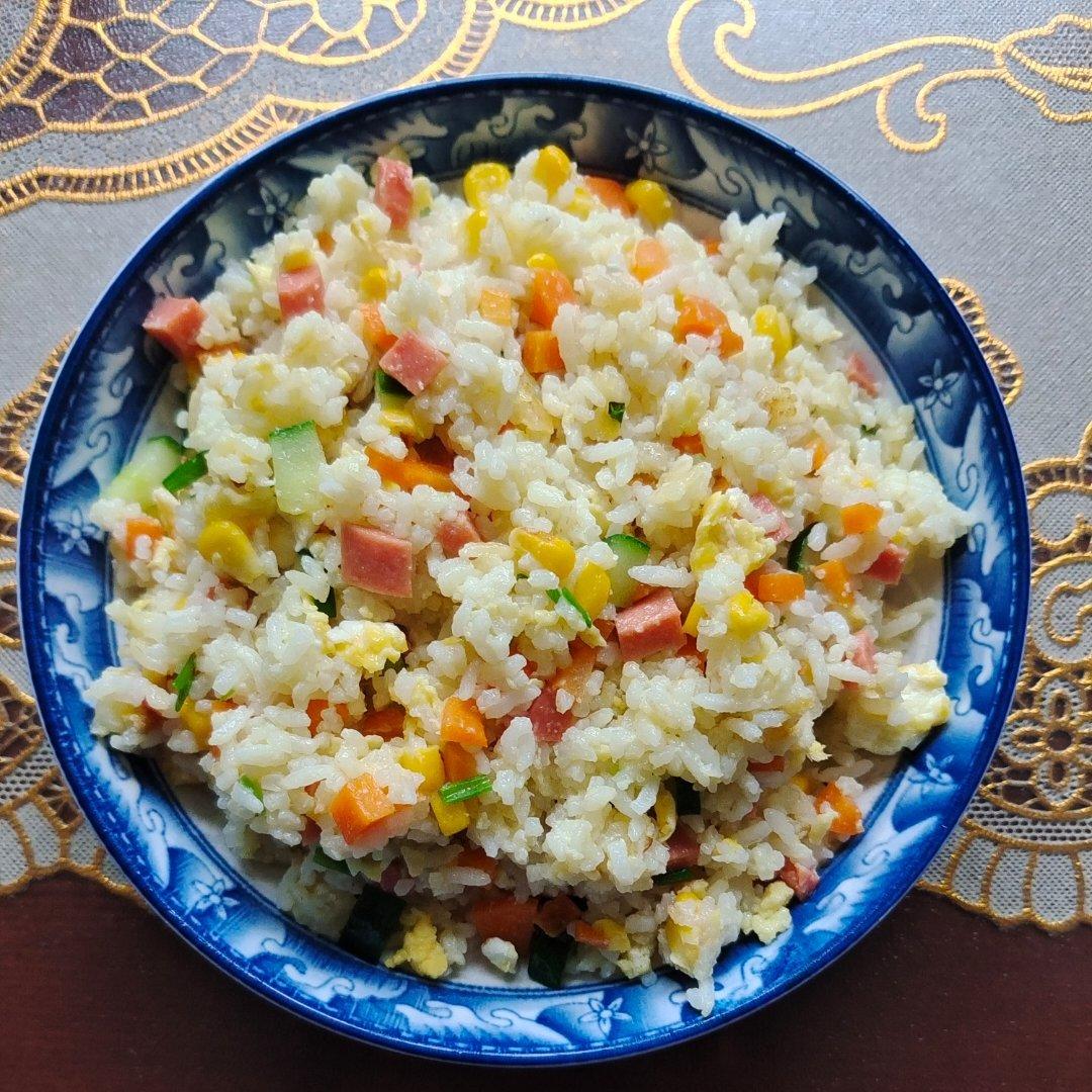 扬州炒饭（剩饭变美食，从此不剩饭）