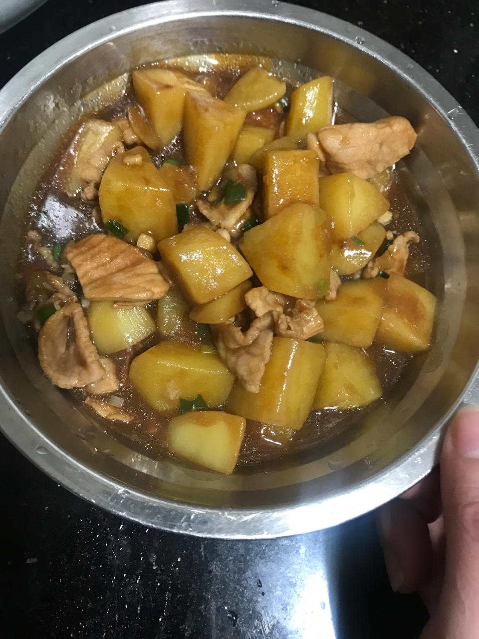 🔥巨下饭，软糯入味！比肉还好吃的红烧土豆