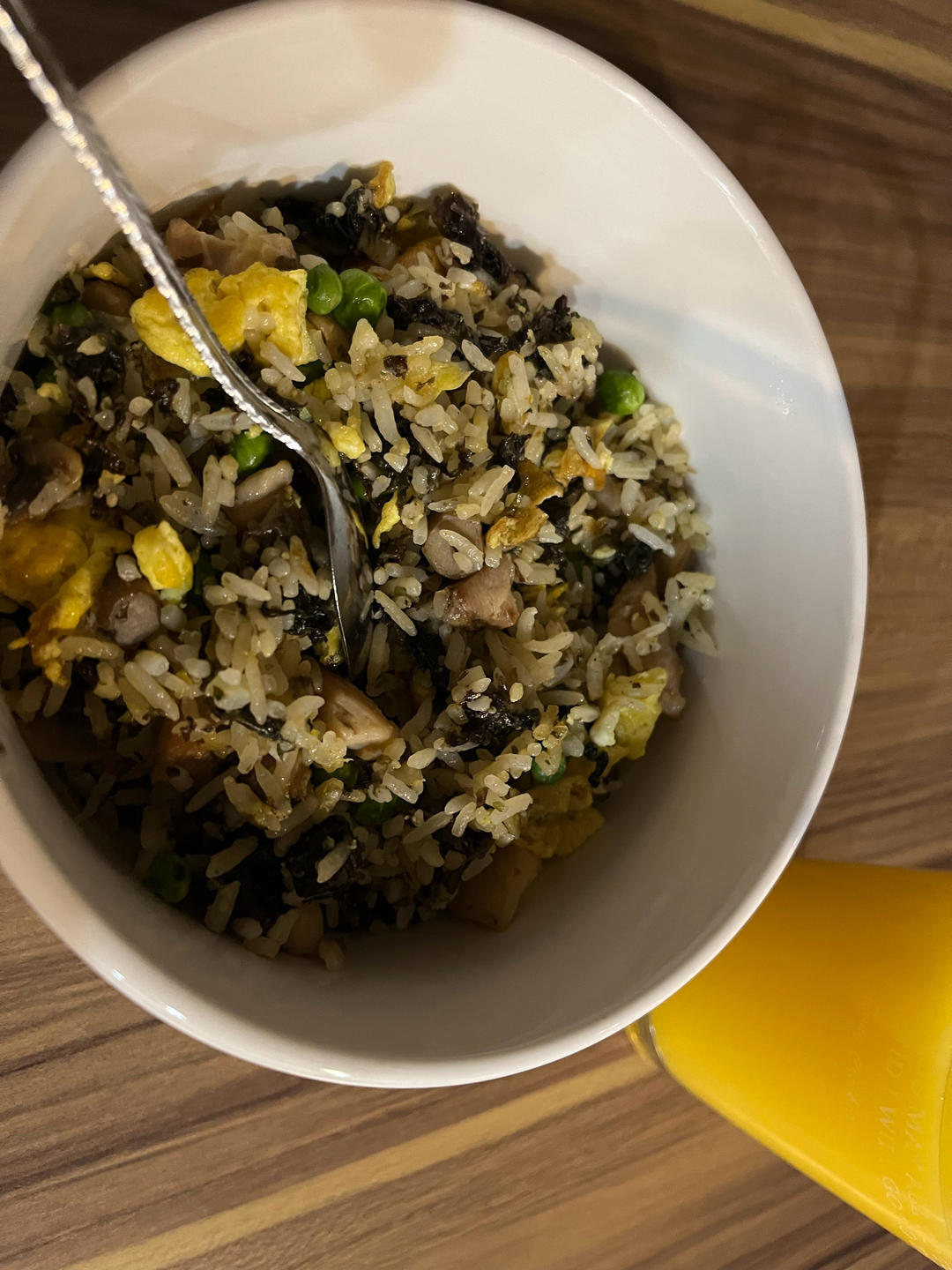 万变的紫菜炒饭