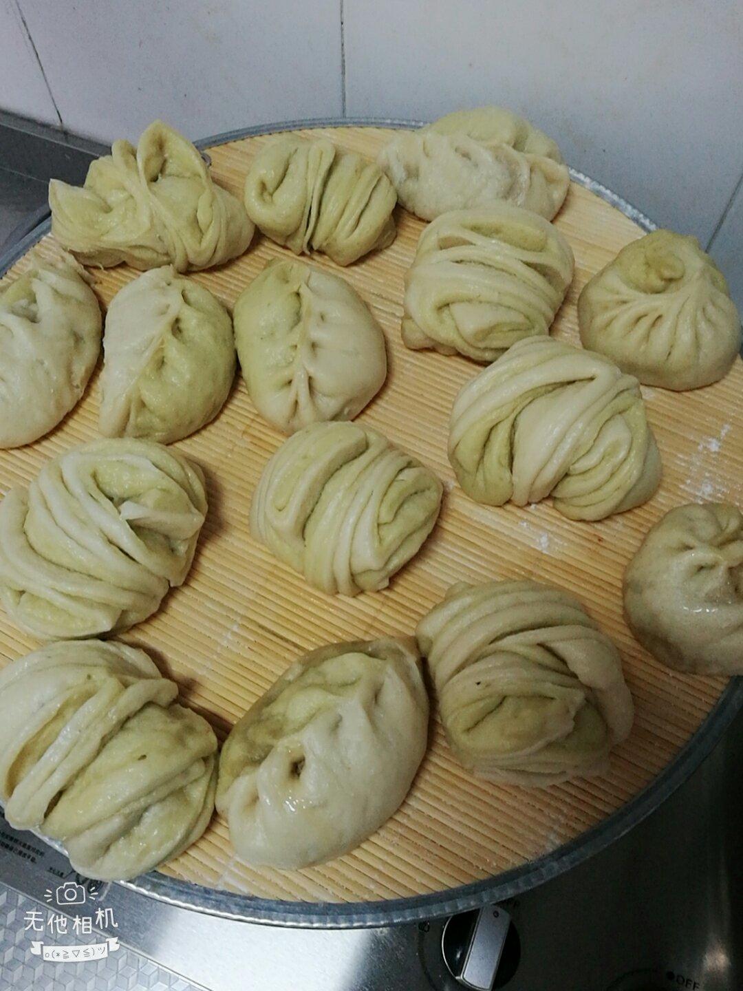 葱油花卷 Steamed Roll