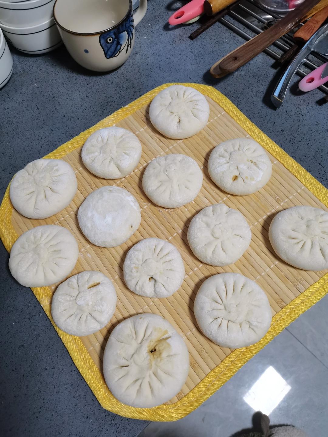 尖椒茄子馅饼