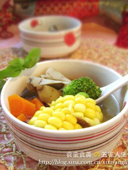 “五行”彩蔬汤的做法